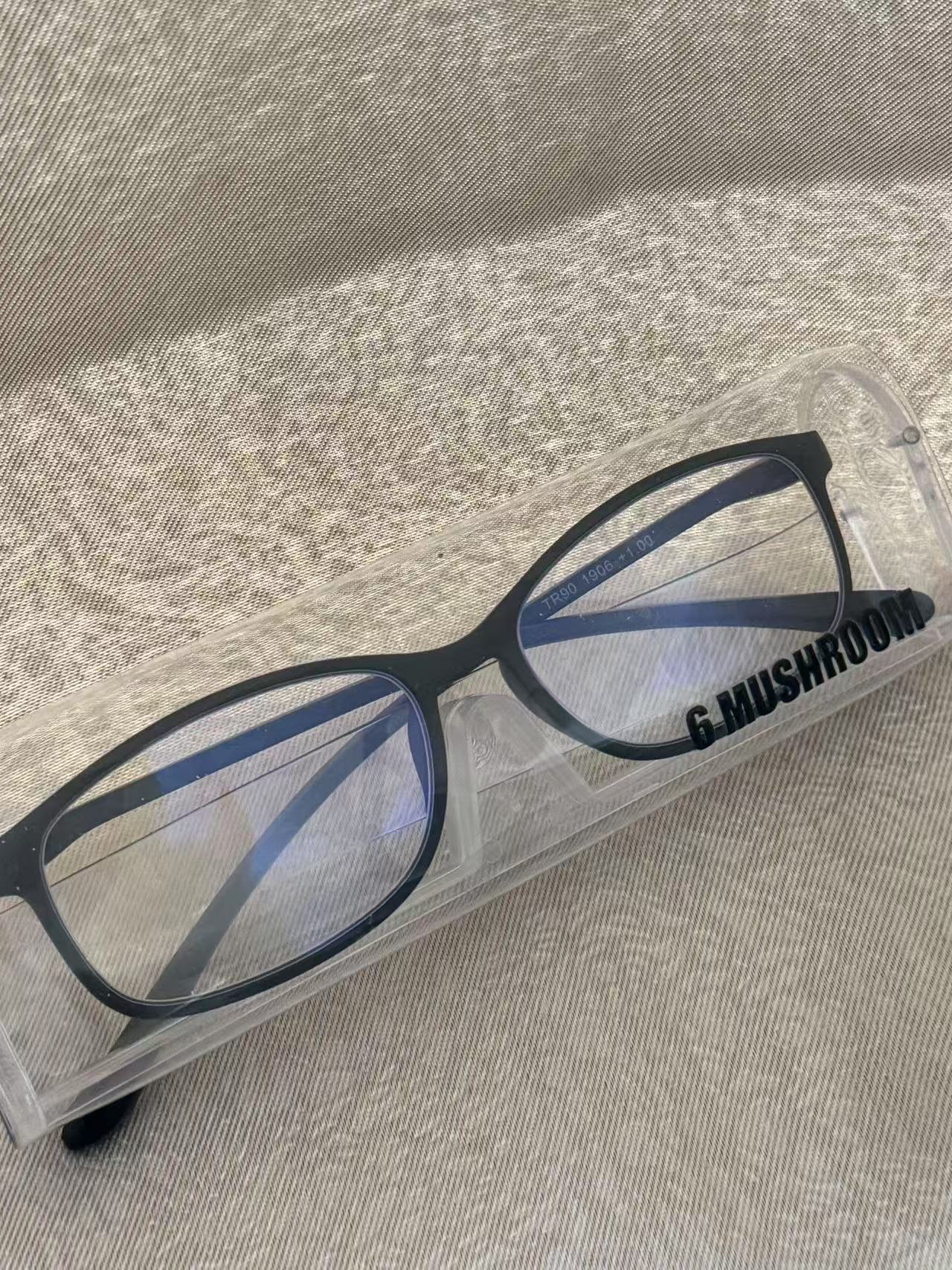 【6 Mushroom】Anti blue light glasses, suitable for both men and women, computer reading/gaming/TV/phone glasses, anti eye fatigue and anti UV glare